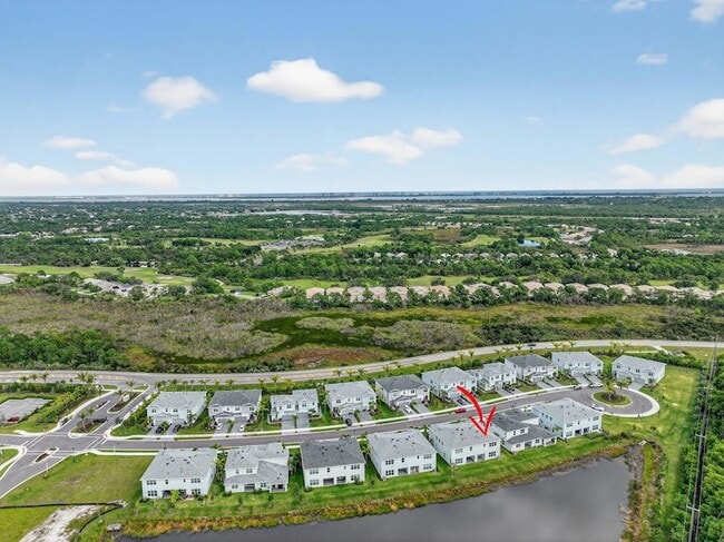 Building Photo - 3552 NW Solange Ct