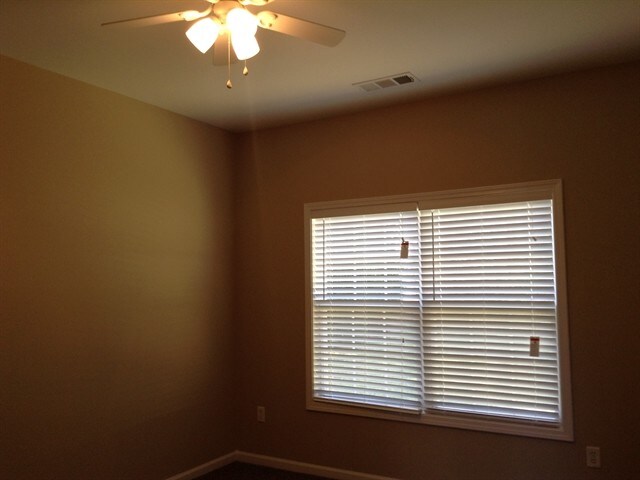 Building Photo - 1 Jordan Crest Ct