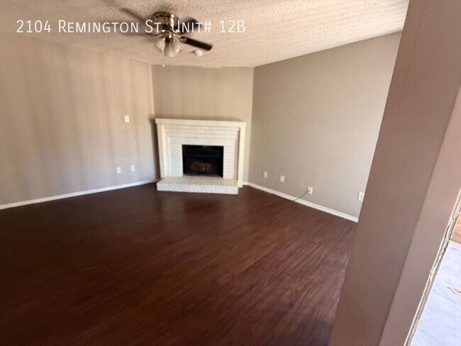 Building Photo - 2104 Remington St