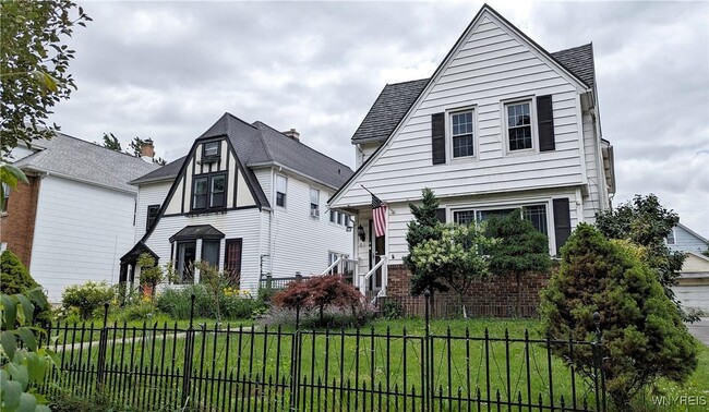 Primary Photo - 81 Knox Ave