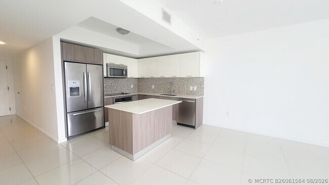 Building Photo - 5252 NW 85th Ave