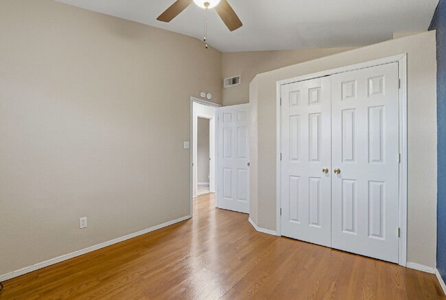 Building Photo - For Rent – 3 Bedroom, 2.5 Bath Home with Mountain Views & Refrigerated Air