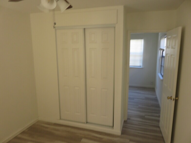 Building Photo - 508 Allen Ave