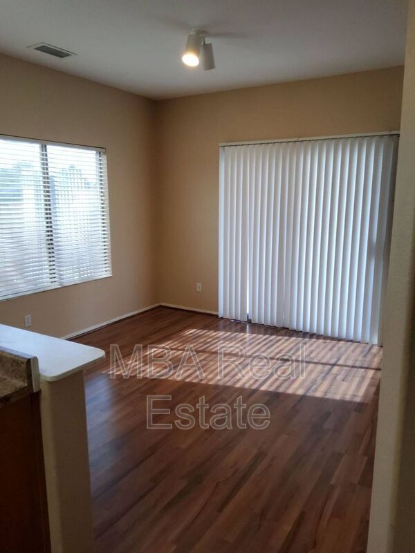 Building Photo - 6434 W Hackamore Dr