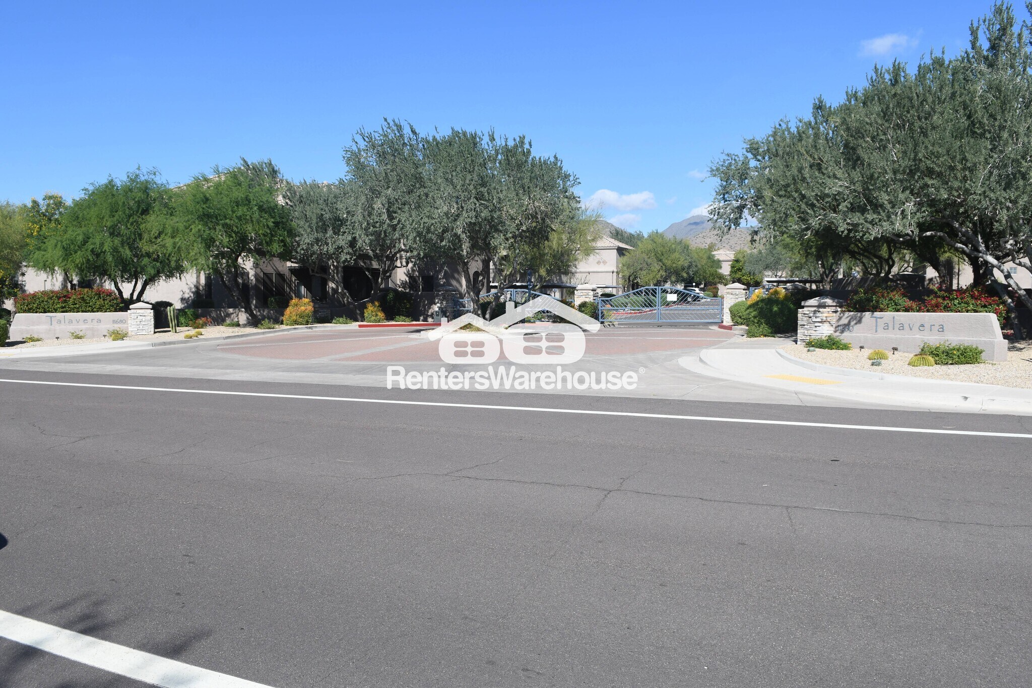 Building Photo - 11680 E Sahuaro Dr