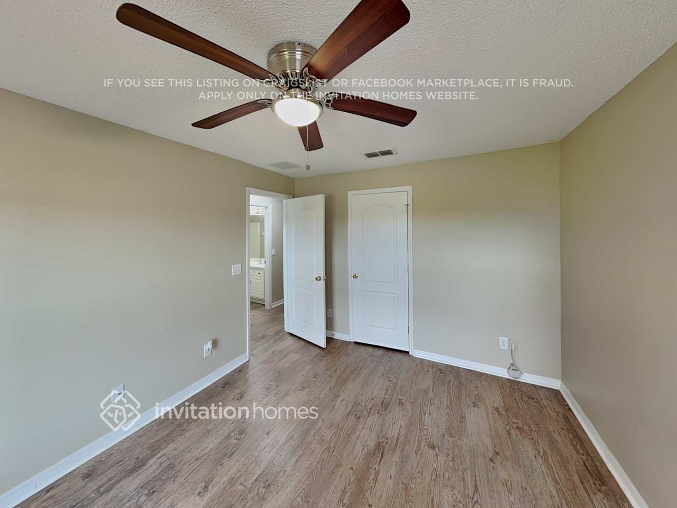 Building Photo - 340 Snook Way