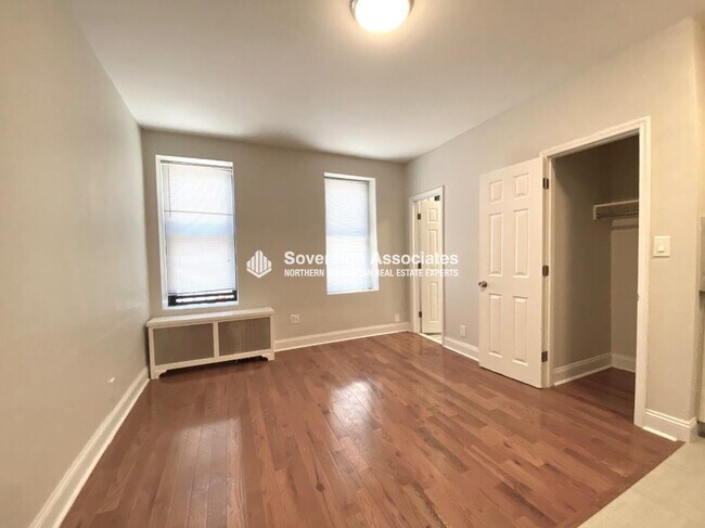 Building Photo - 515 W 168th St