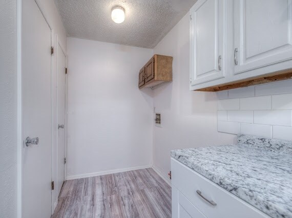 Building Photo - 1129 S 124th E Ave