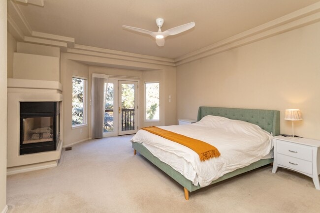 Building Photo - Peaceful University Park Home with Mountai...