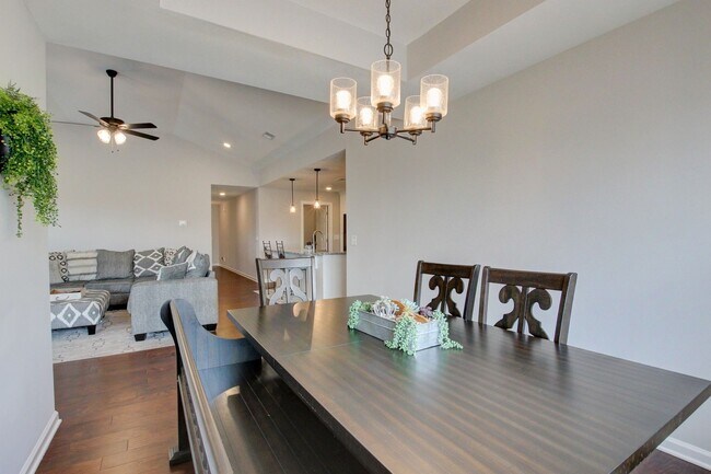 Building Photo - 715 Jodine Ann Dr