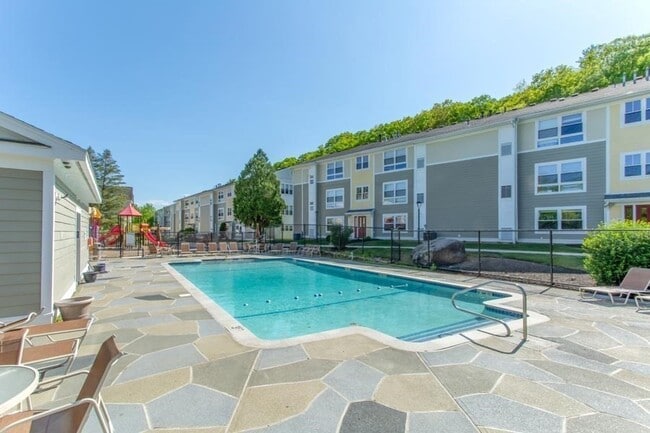 Building Photo - 26 Beacon St