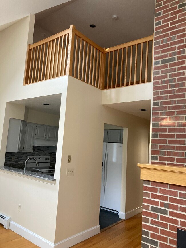 Building Photo - 9 Lupine Ct