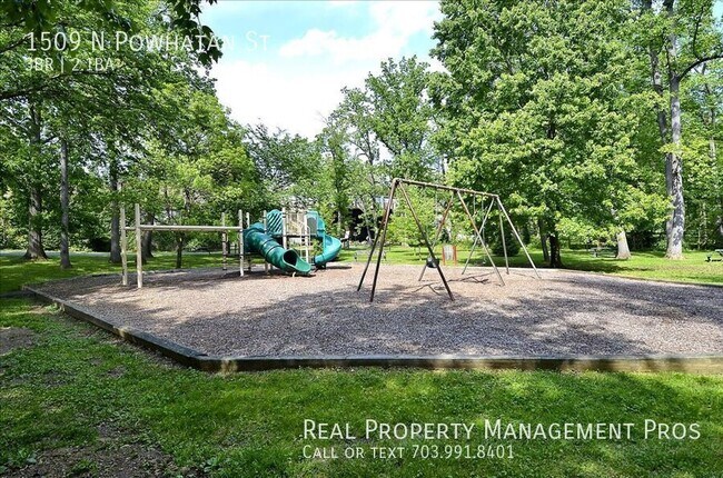 Building Photo - 1509 N Powhatan St