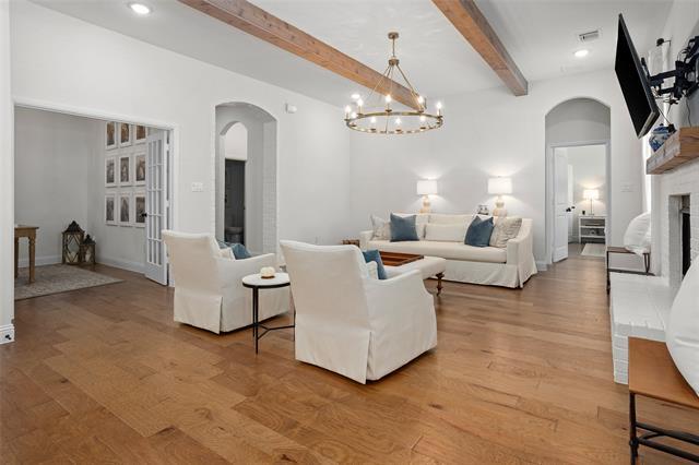 Building Photo - 752 Tallgrass Dr