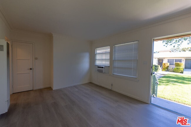 Building Photo - 1940 S Robertson Blvd