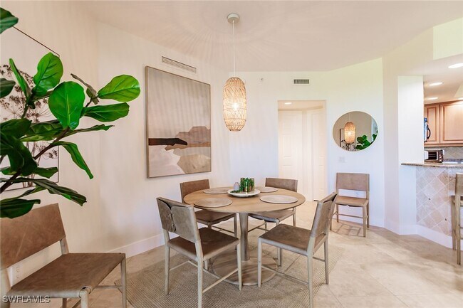 Building Photo - 23540 Via Veneto
