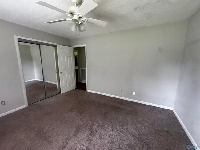 Building Photo - 109 Carol Dr