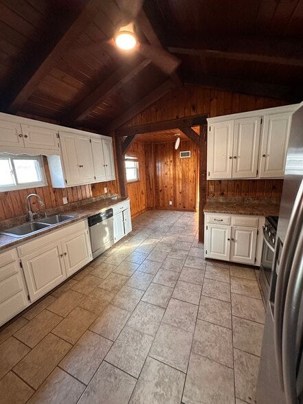 freshly painted cabinets & newer flooring & appliances - 4308 Francis St