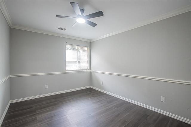 Building Photo - 9858 Bradford Grove Dr