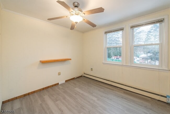 Building Photo - 382 Howard Blvd