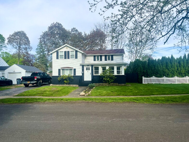 Primary Photo - 58 East St