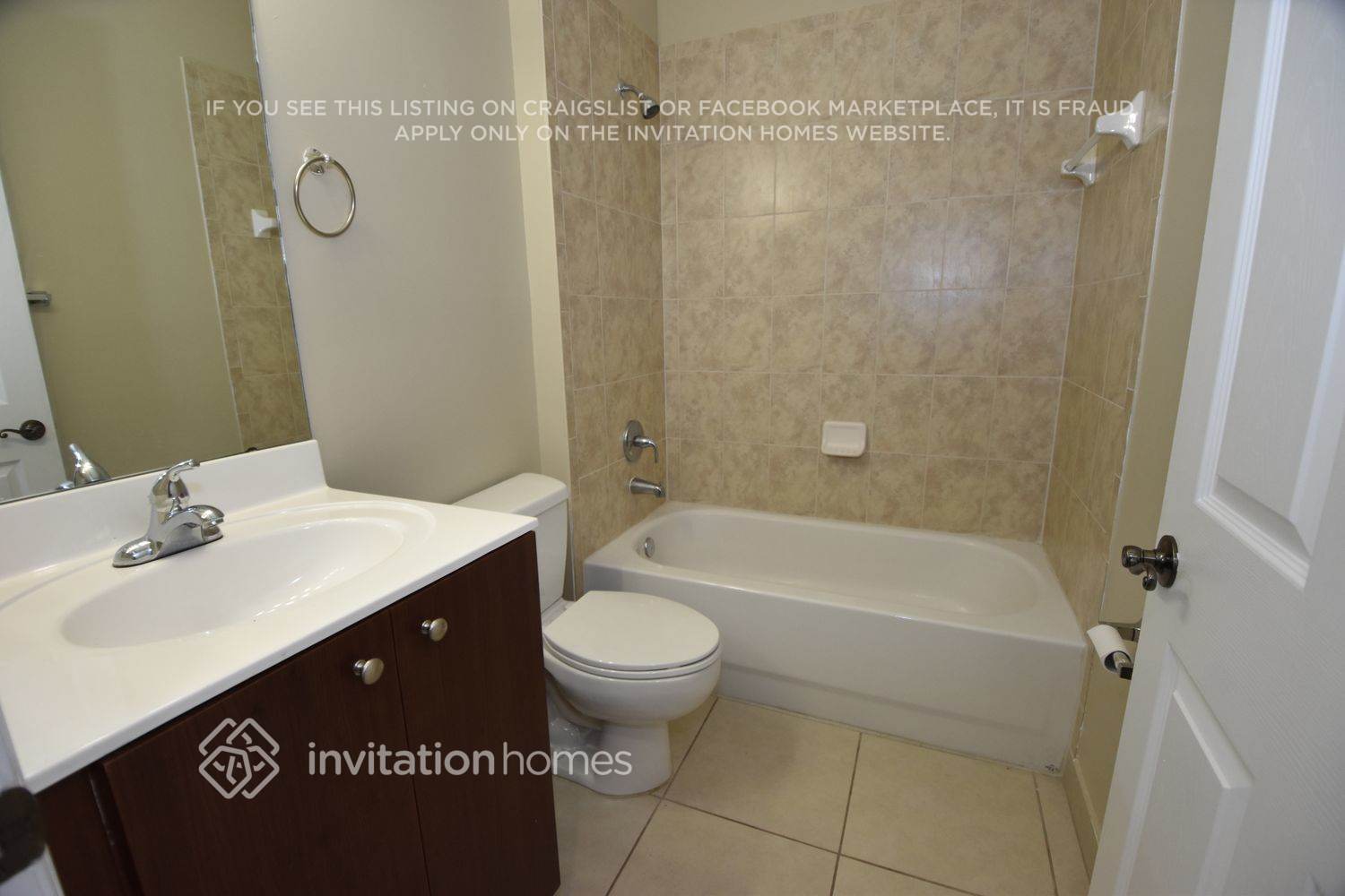 Building Photo - 4025 SW 149th Ct