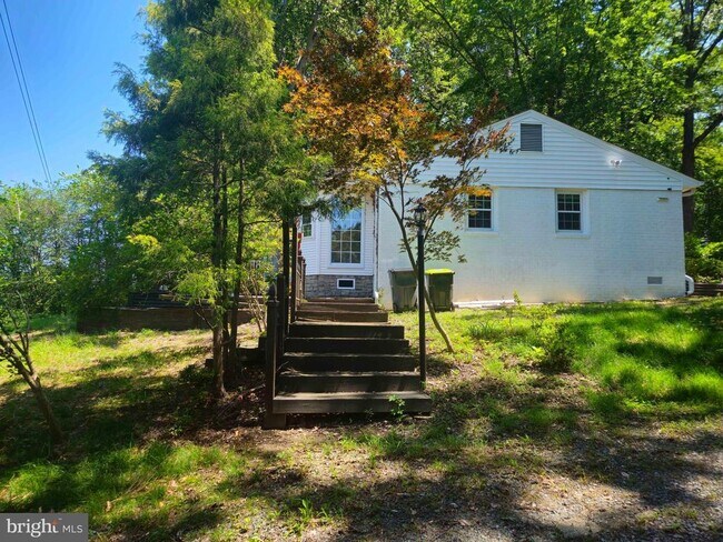 Building Photo - 159 Olde Concord Rd