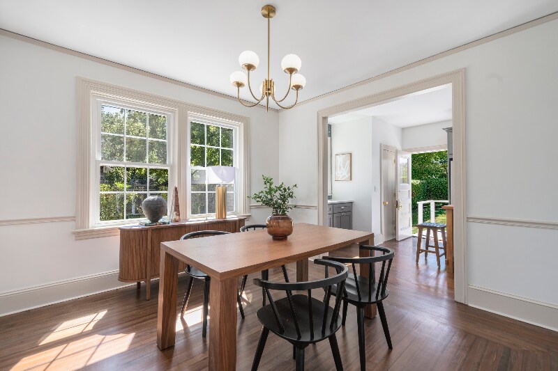 Building Photo - 294 Cole Ave