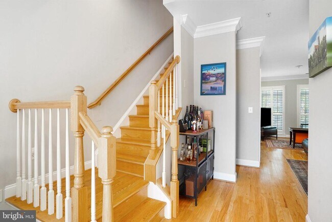 Building Photo - 906 Slaters Ln