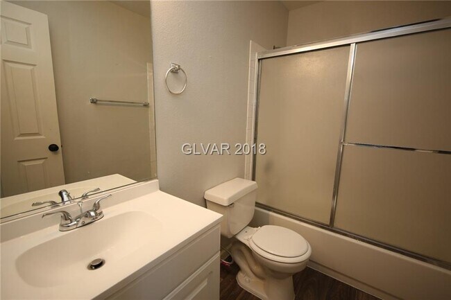 Building Photo - 5380 Angler Cir