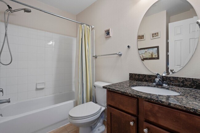Building Photo - WATERFRONT LIVING! BEAUTIFULLY APPOINTED CONDO ON THE BAYOU IN OS SCHOOL DIST - FULLY FURNISHED