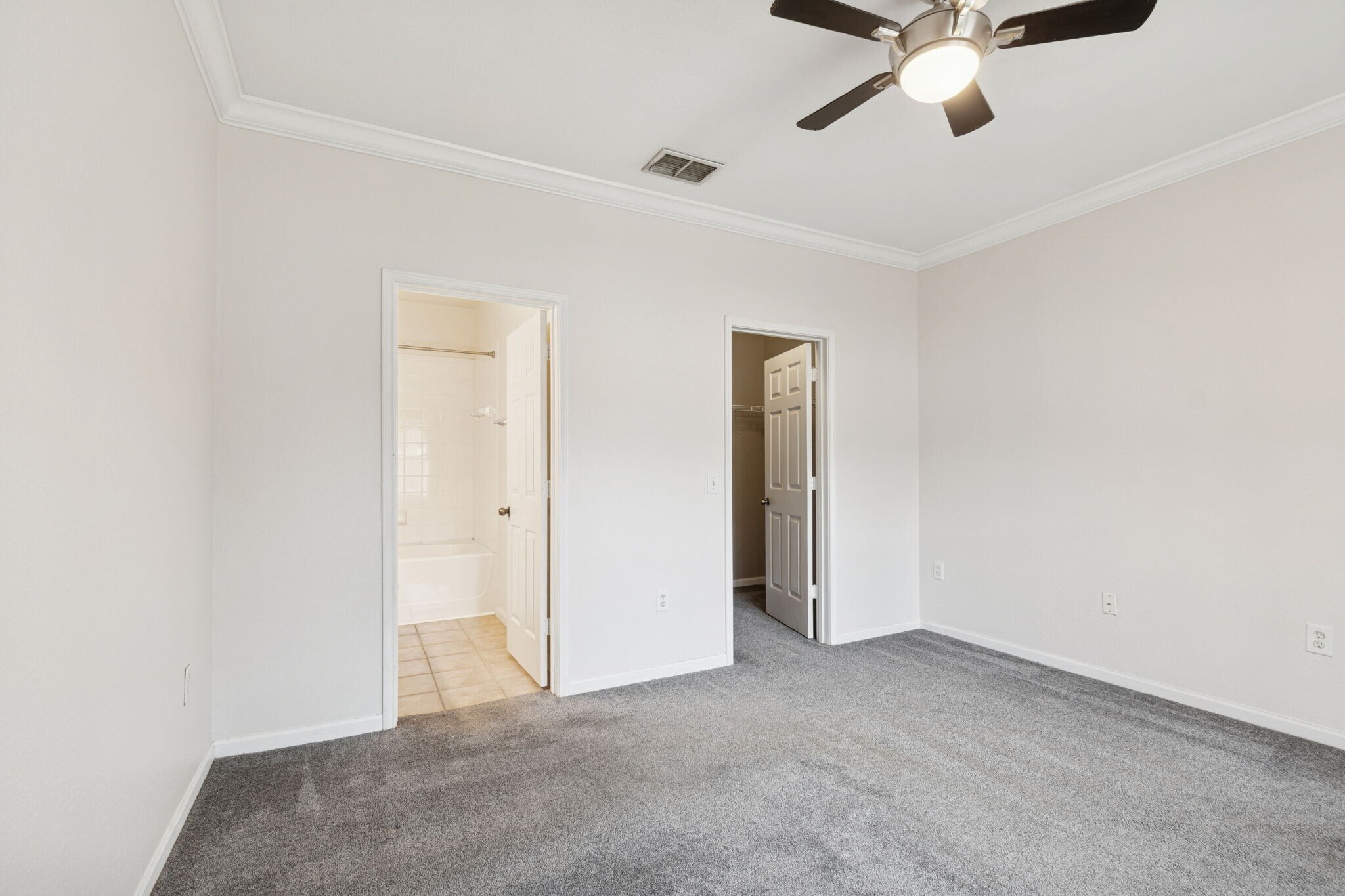 Primary bedroom - 2151 Chianti Pl