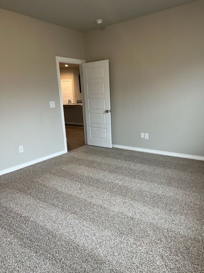 Building Photo - Brand New Home For Rent in Mustang