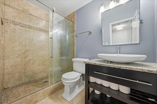 Building Photo - 440 N Wabash Ave