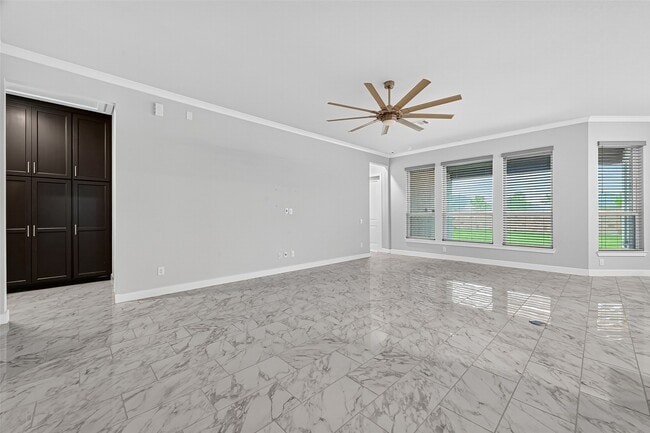 Building Photo - 28939 Shady Grove Ln