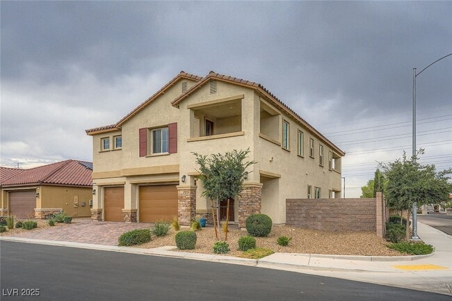 Building Photo - 5990 Viscaya Grv St