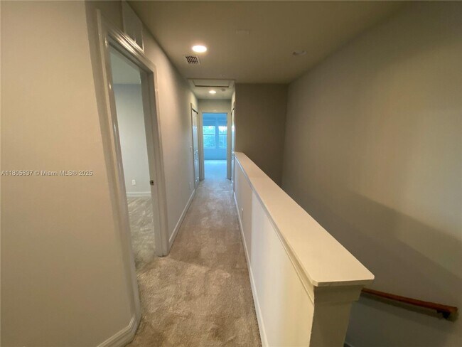 Building Photo - 3028 Alessa Loop