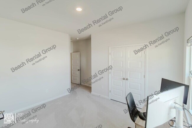 Building Photo - 507 Havasu St