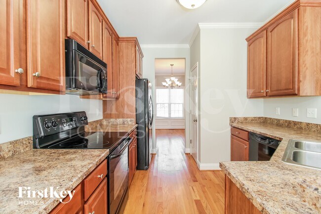 Building Photo - 156 Hazelwood Ct