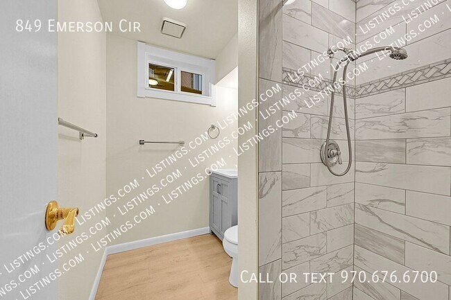 Building Photo - 849 Emerson Cir