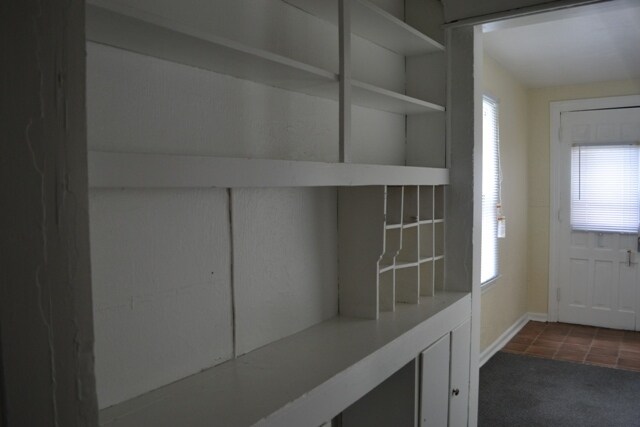 Building Photo - 5 Bed 3 Bath House