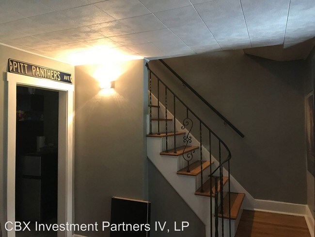 Building Photo - 4 br, 2 bath House - 3323 Niagara Street