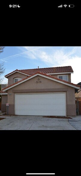 Building Photo - 14391 Hidden Rock Rd