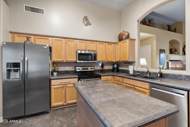 Building Photo - 4553 E Coyote Wash Dr