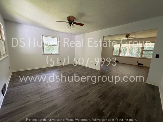 Building Photo - 12469 Kruger Ln