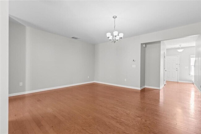 Building Photo - 5612 Moresby Ct