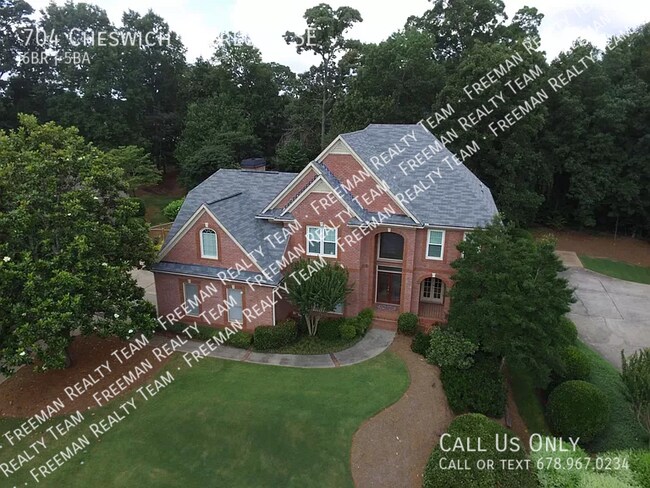 Building Photo - 704 Cheswich Overlook SE