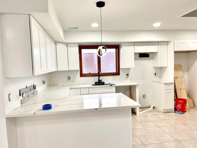 Building Photo - 1150 70th St