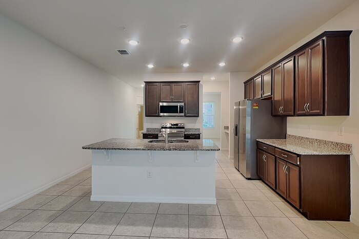 Building Photo - 1427 Flatwood St