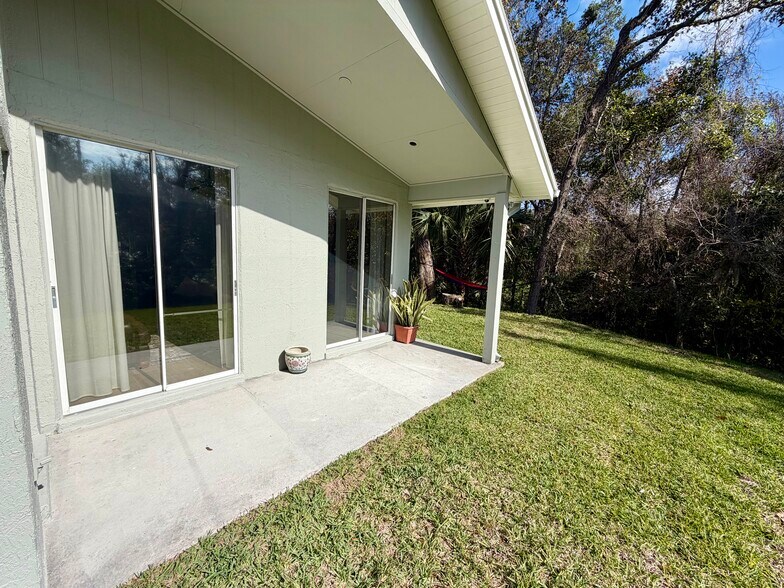 Building Photo - 147 Dalton Dr